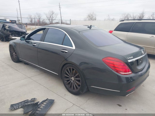 WDDUG8CB8FA203235 Mercedes-Benz S 550