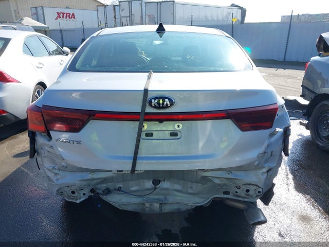 KIA Forte Lxs 2021 3KPF24AD7ME357654 Image 17