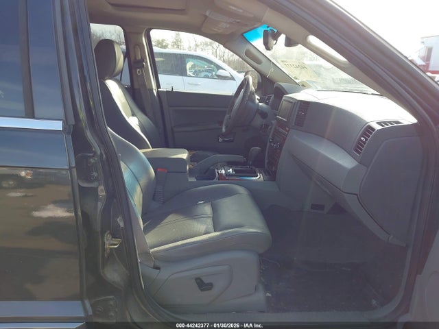 2005 JEEP GRAND CHEROKEE 1J4HR58215C617497 Photo 4