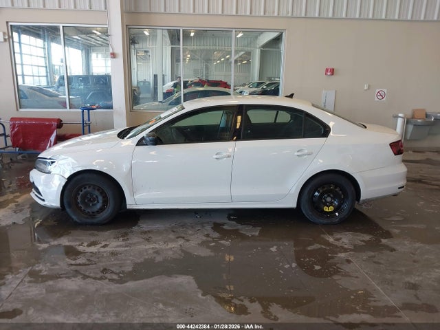 44242384 :رقم المزاد ، 3VW267AJ7GM326924 vin ، 2016 Volkswagen Jetta 1.4t S مزاد بيع