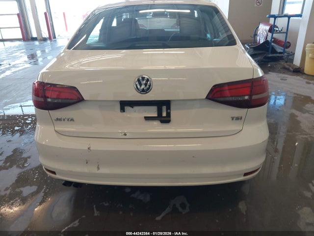 44242384 :رقم المزاد ، 3VW267AJ7GM326924 vin ، 2016 Volkswagen Jetta 1.4t S مزاد بيع