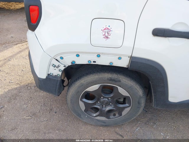 ZACCJAAH9HPE64298 Jeep Renegade Sport Fwd