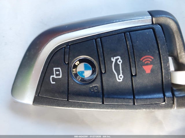 BMW 330I 2023 3MW69FF09P8C84543 Image 11