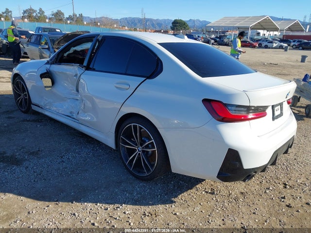BMW 330I 2023 3MW69FF09P8C84543 Image 3
