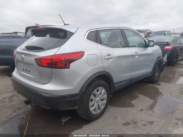 44242397 :رقم المزاد ، JN1BJ1CP6KW520503 vin ، 2019 Nissan Rogue Sport S مزاد بيع