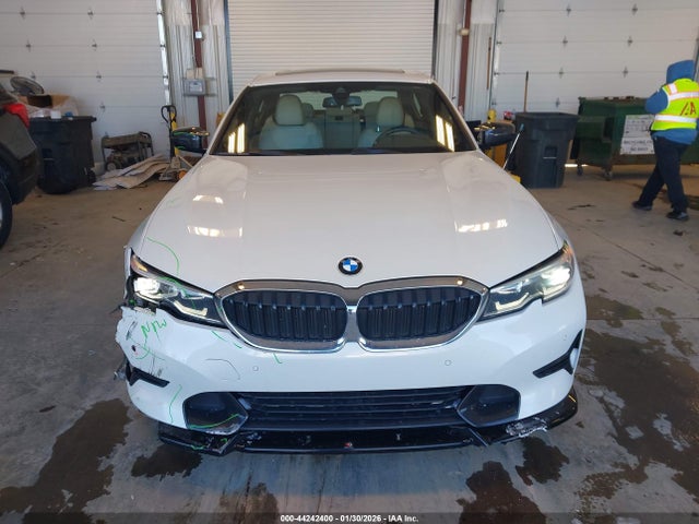 Aukcja sprzedaży 2022 Bmw 330i Xdrive, vin: 3MW5R7J01N8C57424, numer aukcji: 44242400