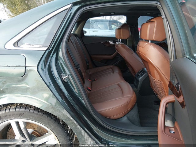 2017 AUDI A4 WAUENAF43HN014428 Photo 7