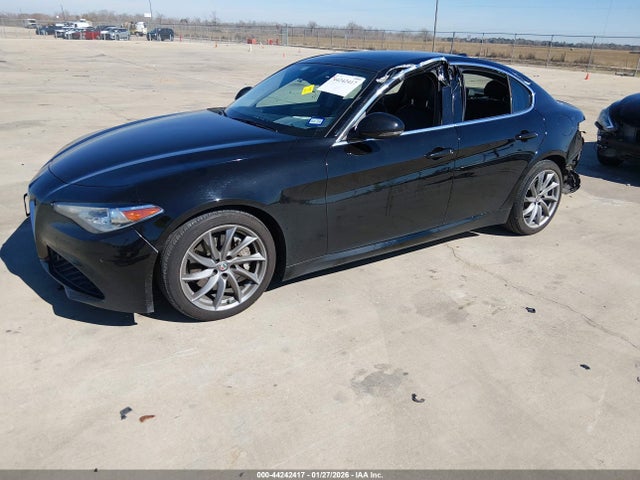 2017 ALFA ROMEO GIULIA ZARFAEBN0H7536484 Photo 1