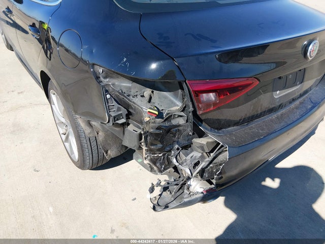 2017 ALFA ROMEO GIULIA ZARFAEBN0H7536484 Photo 5