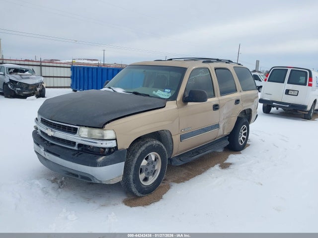 2001 CHEVROLET TAHOE 1GNEC13T61J200862 Photo 1