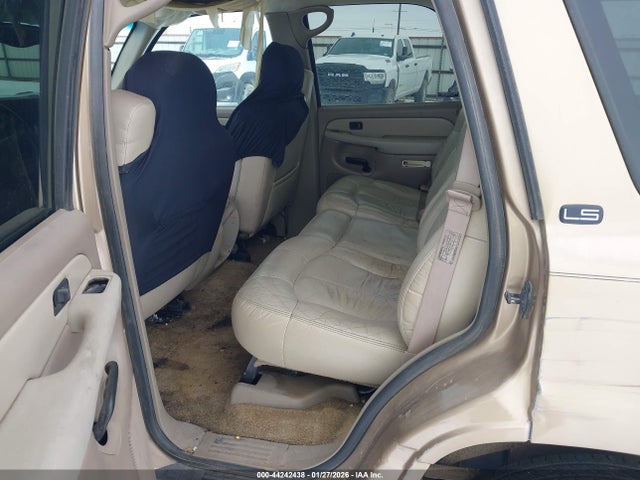 2001 CHEVROLET TAHOE 1GNEC13T61J200862 Photo 7