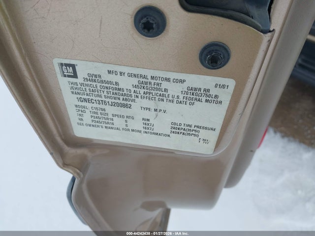 2001 CHEVROLET TAHOE 1GNEC13T61J200862 Photo 8