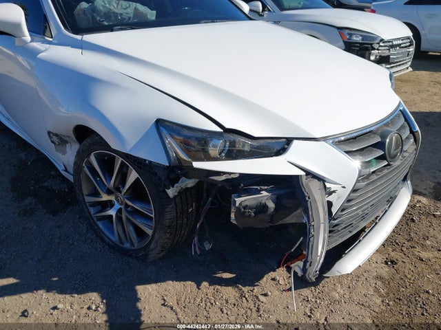 Продажа на аукционе авто 2020 Lexus Is 300, vin: JTHDA1D29L5107733, номер лота: 44242442