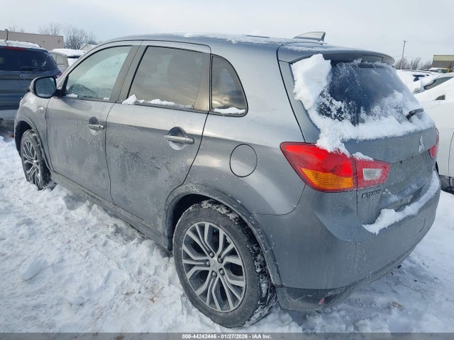 2017 MITSUBISHI OUTLANDER SPORT JA4AP3AU5HZ039512 Photo 2