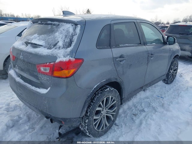 2017 MITSUBISHI OUTLANDER SPORT JA4AP3AU5HZ039512 Photo 3