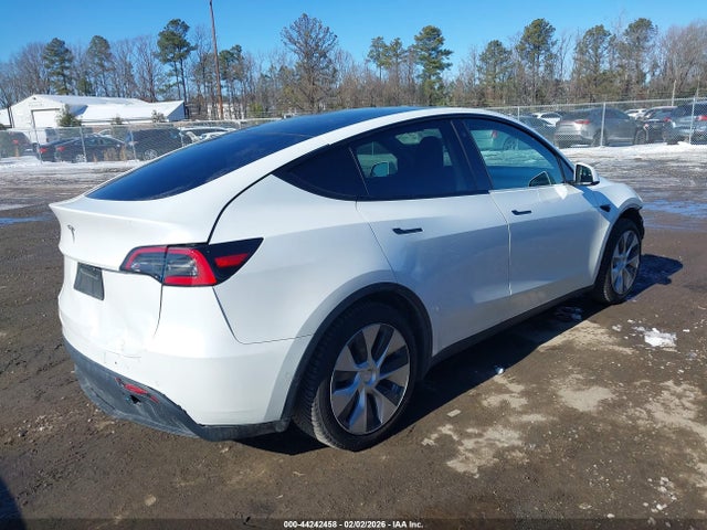 2021 TESLA MODEL Y 5YJYGDED7MF107510 Photo 3