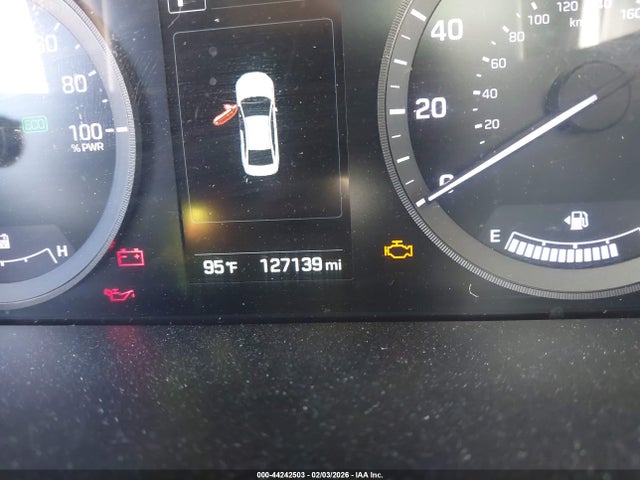 Hyundai Sonata Hybrid Se 2017 KMHE24L13HA046001 Image 15