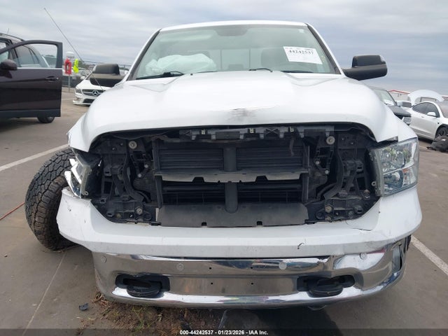 Продаж на аукціоні авто 2018 Ram 1500 Big Horn  4x4 6'4 Box, vin: 1C6RR7TM1JS226856, номер лоту: 44242537