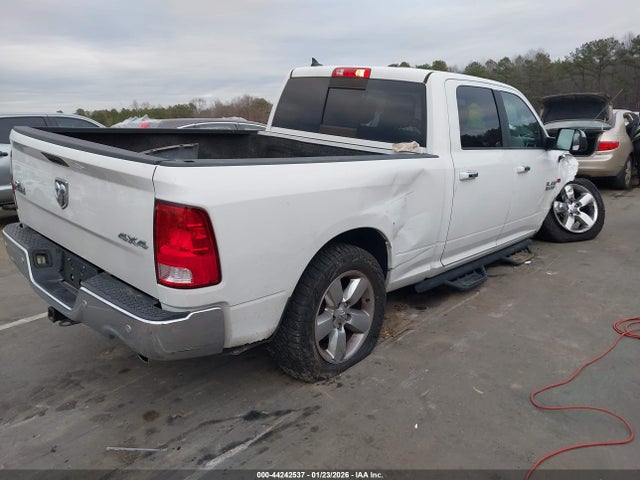 Продаж на аукціоні авто 2018 Ram 1500 Big Horn  4x4 6'4 Box, vin: 1C6RR7TM1JS226856, номер лоту: 44242537