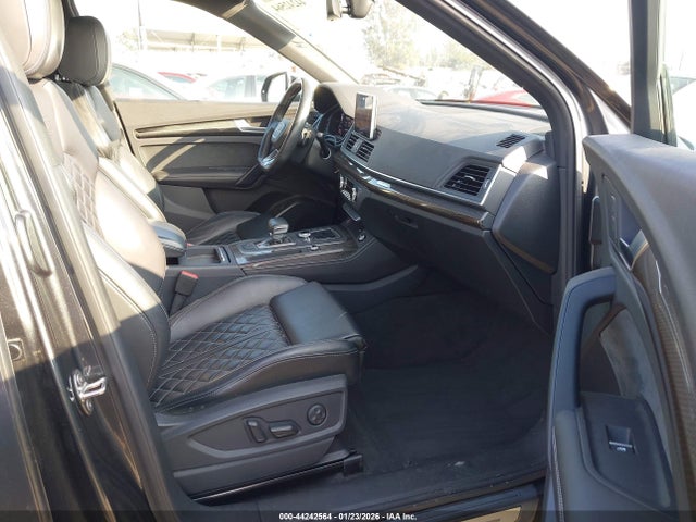 2018 AUDI SQ5 WA1A4AFY1J2225183 Photo 4