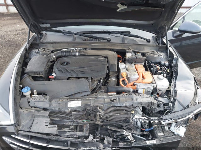 KMHL34JJ3NA040878 Hyundai Sonata Hybrid Sel