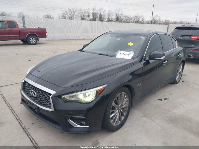 JN1EV7AP2JM363554 Infiniti Q50 3.0t Luxe