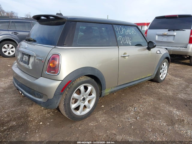 2009 MINI COOPER S WMWMF73539TT97311 Photo 3
