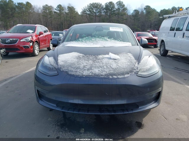 44242634 :رقم المزاد ، 5YJ3E1EA0MF031858 vin ، 2021 Tesla Model 3 Standard Range Plus Rear-wheel Drive مزاد بيع
