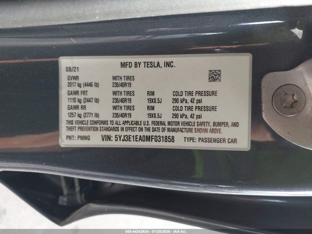 44242634 :رقم المزاد ، 5YJ3E1EA0MF031858 vin ، 2021 Tesla Model 3 Standard Range Plus Rear-wheel Drive مزاد بيع