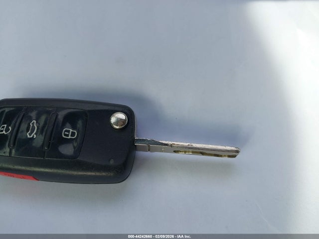 3VW267AJ2GM270567 Volkswagen Jetta 1.4t S