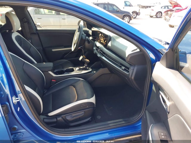 3KPFW4DC9SE142975 KIA K4 Gt-line Turbo