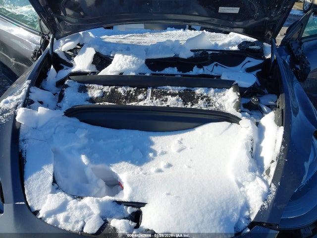 2023 TESLA MODEL Y 7SAYGDEE1PF826977 Photo 9