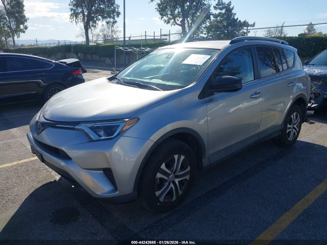 2T3ZFREVXHW388683 Toyota RAV4 LE
