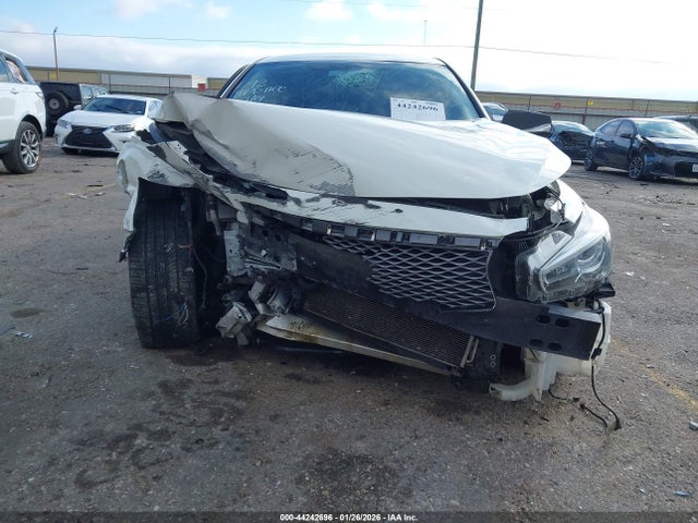 44242696 :رقم المزاد ، JN1EV7AP3HM738071 vin ، 2017 Infiniti Q50 3.0t Premium مزاد بيع