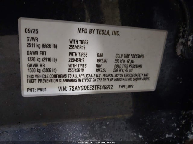 2026 TESLA MODEL Y 7SAYGDEE2TF449912 Photo 8