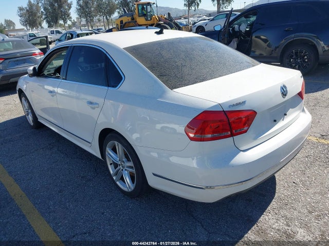 Продаж на аукціоні авто 2014 Volkswagen Passat 2.0l Tdi Sel Premium, vin: 1VWCN7A31EC118979, номер лоту: 44242764