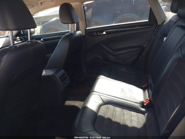 Продаж на аукціоні авто 2014 Volkswagen Passat 2.0l Tdi Sel Premium, vin: 1VWCN7A31EC118979, номер лоту: 44242764