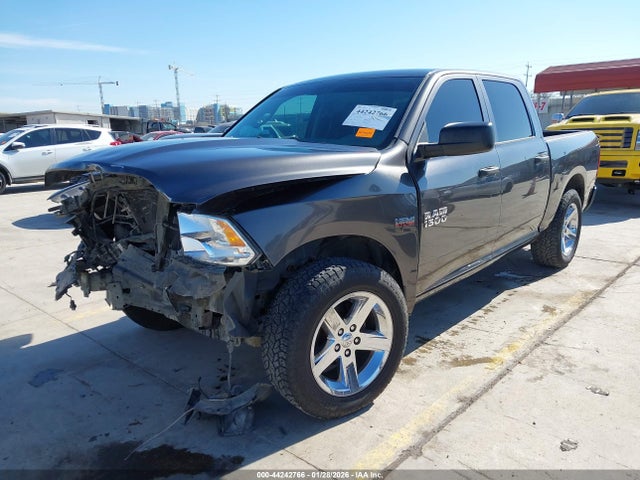 44242766 :رقم المزاد ، 1C6RR6KT9ES170464 vin ، 2014 Ram 1500 Express مزاد بيع