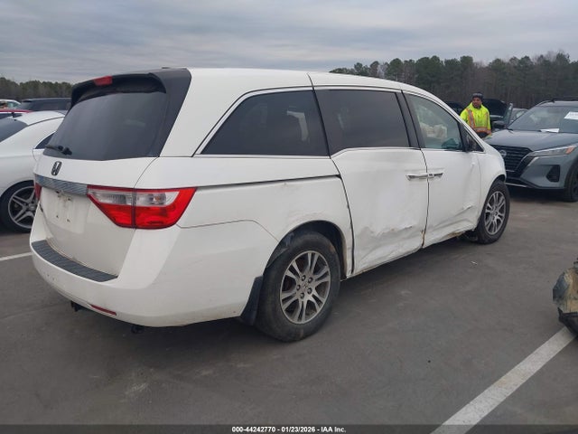 2013 HONDA ODYSSEY 5FNRL5H62DB003591 Photo 3
