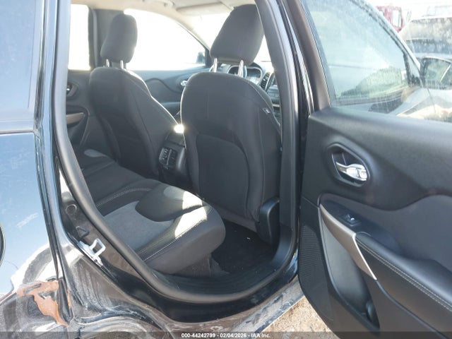 Aukcja sprzedaży 2018 Jeep Cherokee Latitude Fwd, vin: 1C4PJLCB2JD538820, numer aukcji: 44242799