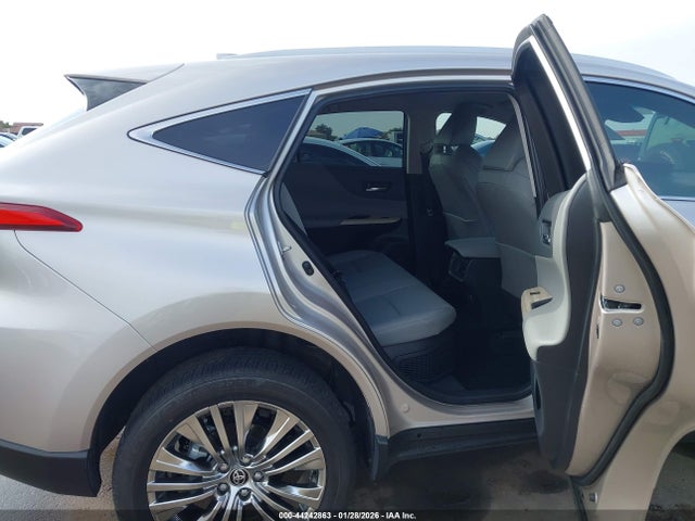 Toyota Venza Xle 2024 JTEAAAAH2RJ161657 Image 8