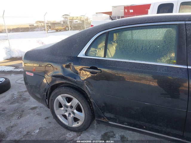 2010 CHEVROLET MALIBU 1G1ZC5EB8AF172676 Photo 5