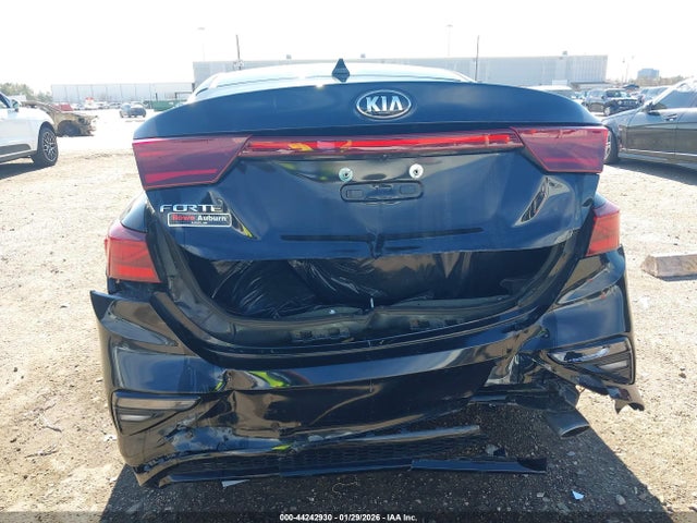 44242930 :رقم المزاد ، 3KPF24AD5LE243909 vin ، 2020 Kia Forte Lxs مزاد بيع