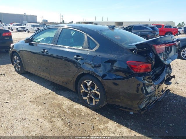 44242930 :رقم المزاد ، 3KPF24AD5LE243909 vin ، 2020 Kia Forte Lxs مزاد بيع
