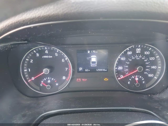 44242930 :رقم المزاد ، 3KPF24AD5LE243909 vin ، 2020 Kia Forte Lxs مزاد بيع