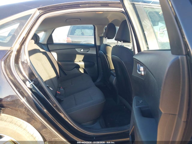 44242930 :رقم المزاد ، 3KPF24AD5LE243909 vin ، 2020 Kia Forte Lxs مزاد بيع