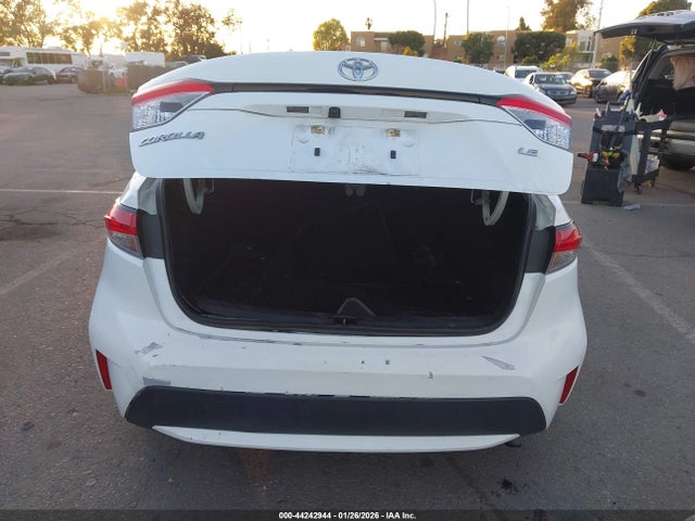 5YFEPMAE4MP251165 Toyota COROLLA LE