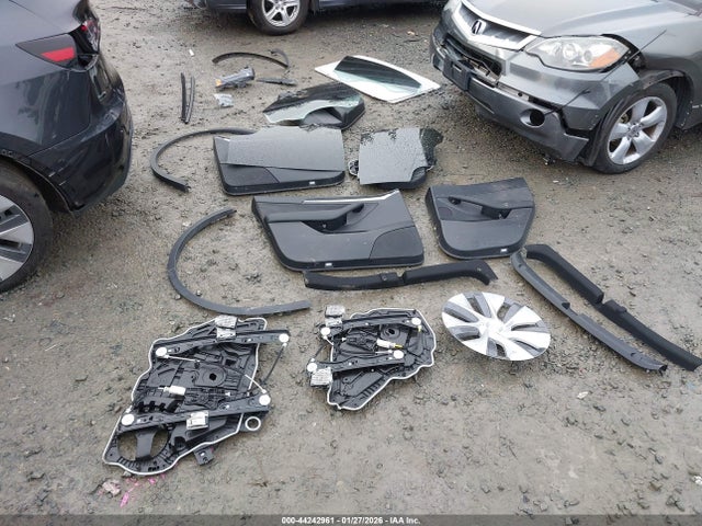 7SAYGDEE0RF085188 Tesla Model Y Long Range Dual Motor All-wheel Drive