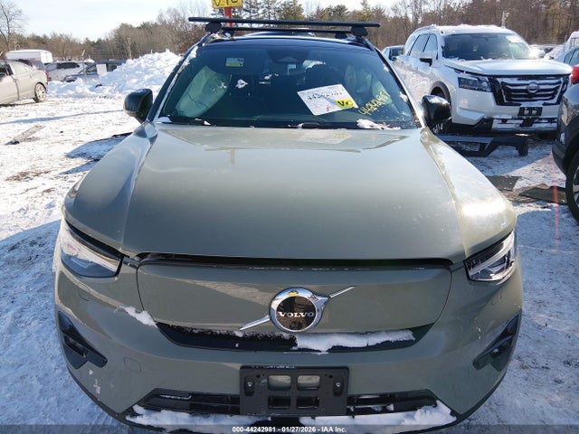 YV4ED3UW8P2076829 Volvo Xc40 Recharge Pure Electric Twin Plus