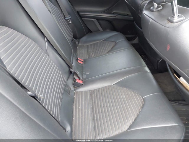 4T1B11HK0KU245762 Toyota CAMRY SE